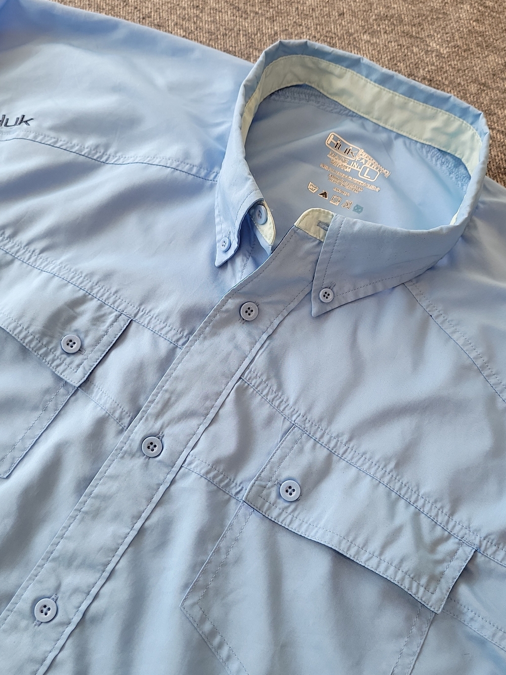 Huk Fishing Shirt Men's Large Blue Button Down Long Sleeve Vented Performance
